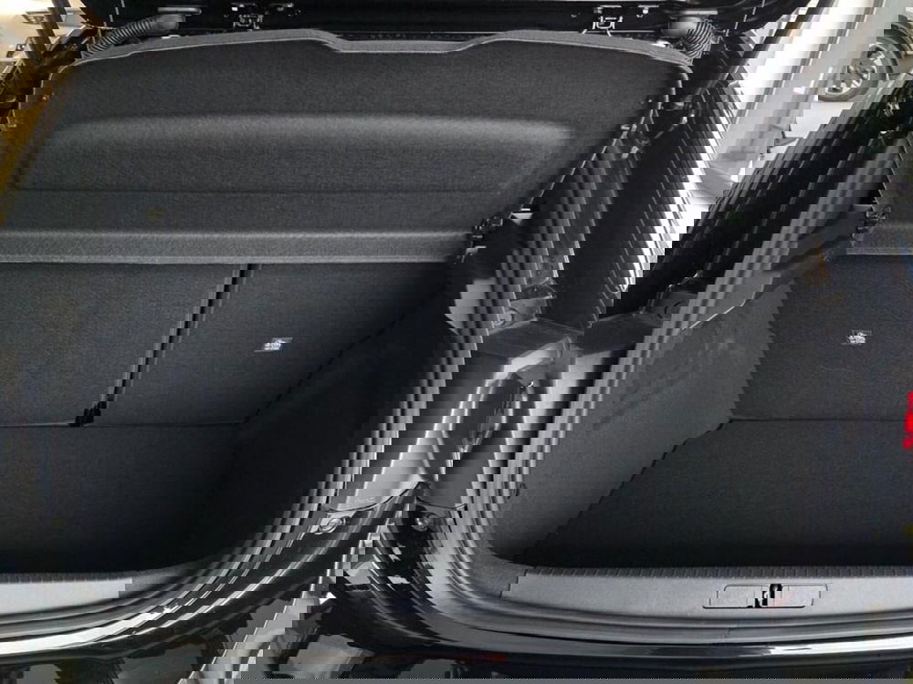 Opel Corsa nuova a Sondrio (15)