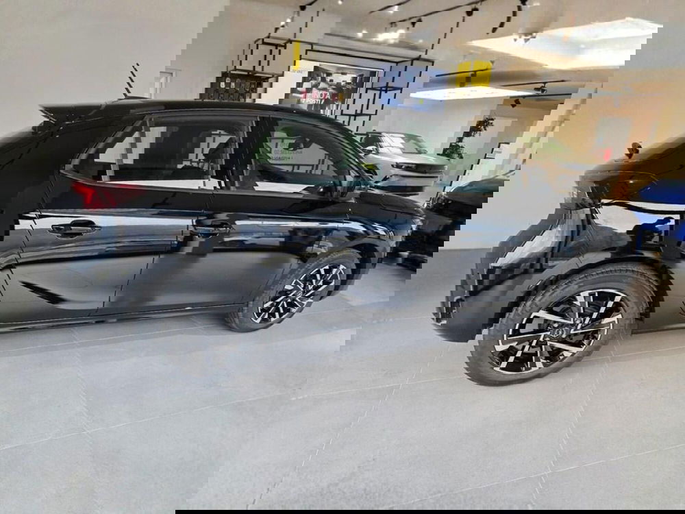 Opel Corsa nuova a Sondrio (6)