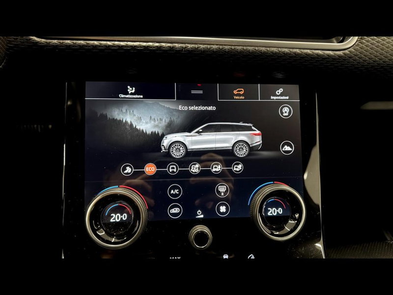 Land Rover Range Rover Velar usata a Varese (10)