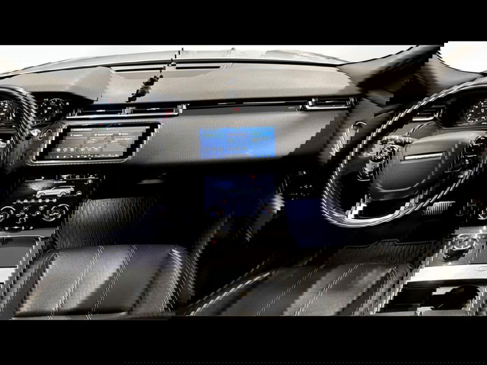 Land Rover Range Rover Velar usata a Varese (4)