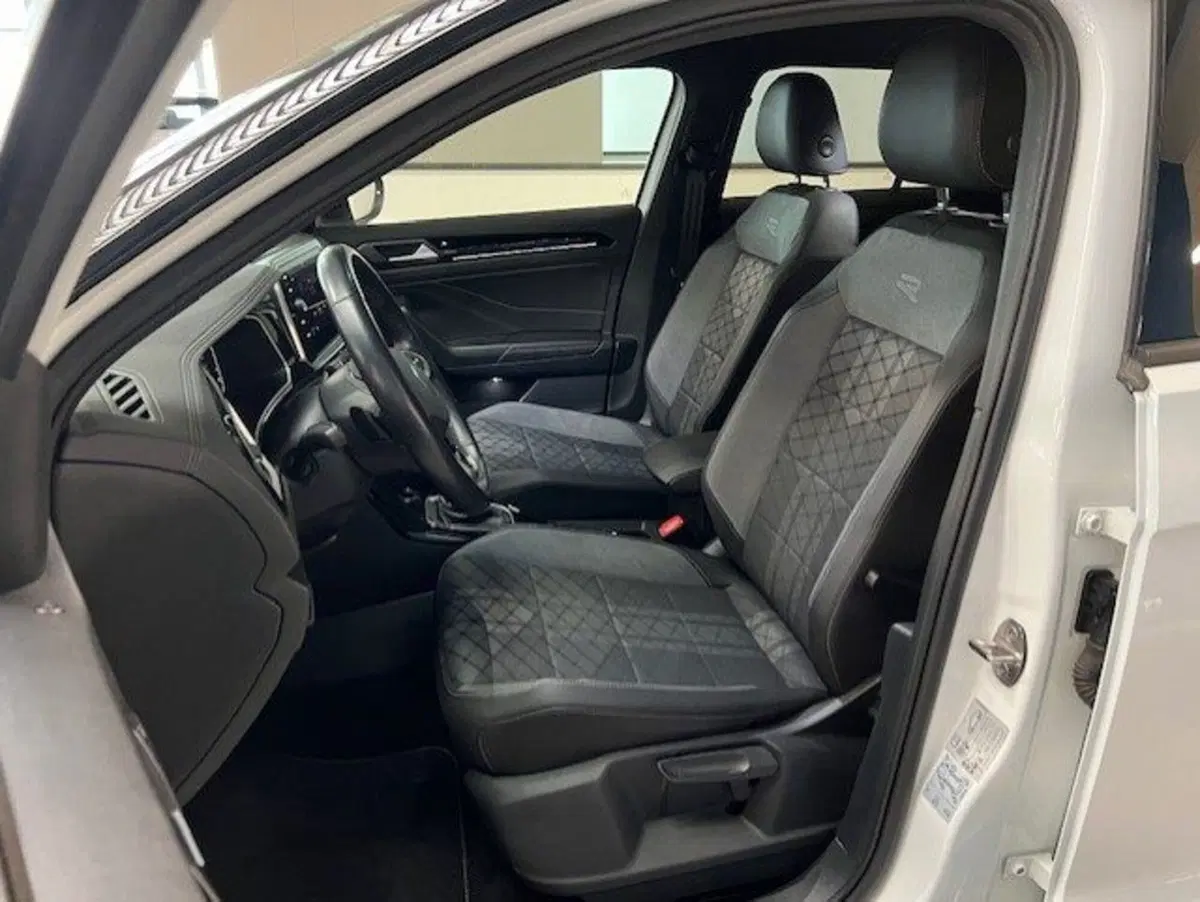 Volkswagen T-Roc usata a Cuneo (11)
