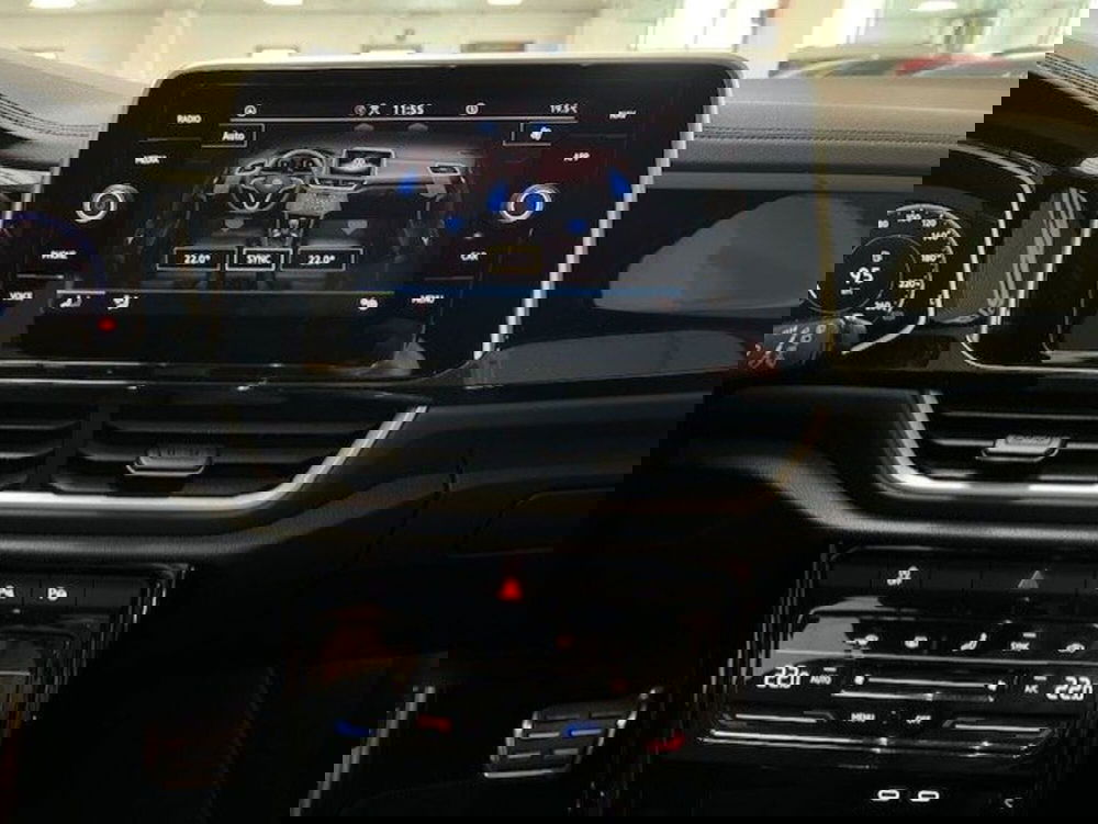 Volkswagen T-Roc usata a Cuneo (9)