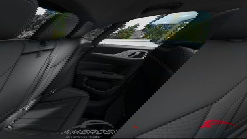 BMW i4 nuova a Perugia (11)