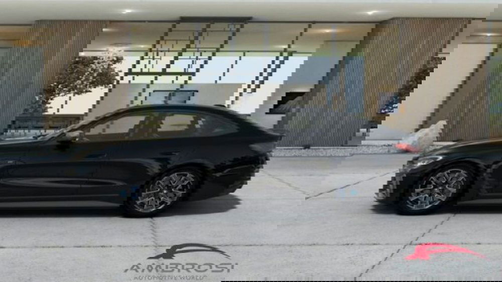 BMW i4 nuova a Perugia (4)