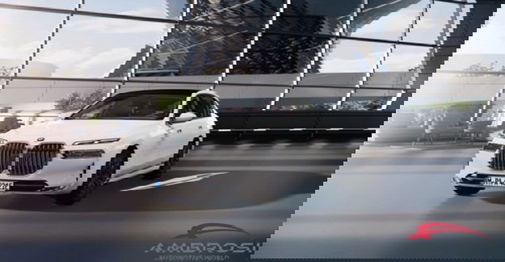 BMW i7 nuova a Perugia