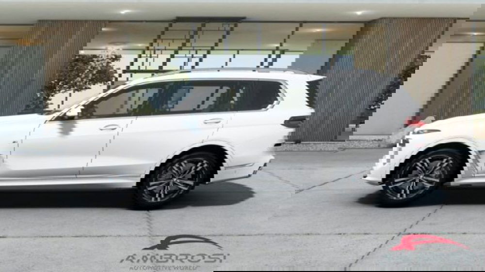 BMW X7 nuova a Perugia (4)