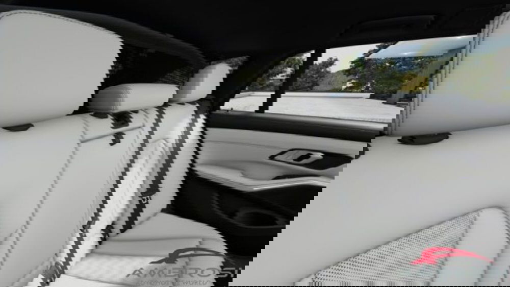 BMW Serie 3 Touring nuova a Perugia (11)