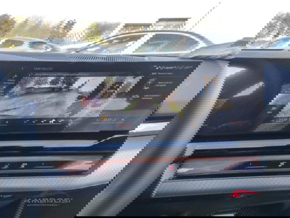 BMW i5 Touring nuova a Perugia (13)