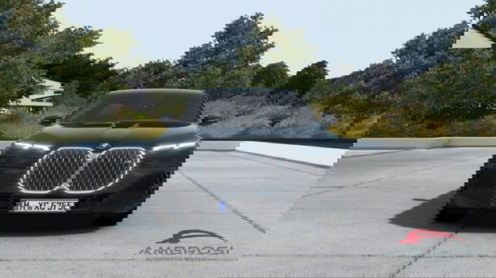 BMW i7 nuova a Perugia (4)