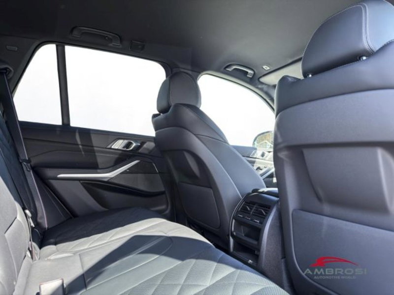 BMW X5 nuova a Perugia (11)