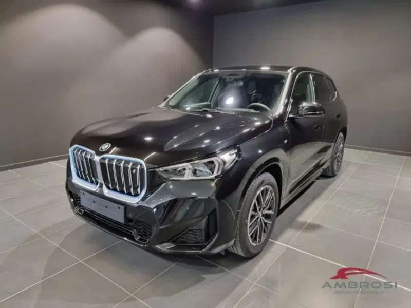 BMW iX1 nuova a Perugia