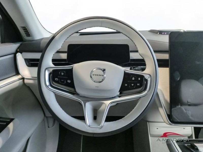 Volvo EX90 nuova a Perugia (9)