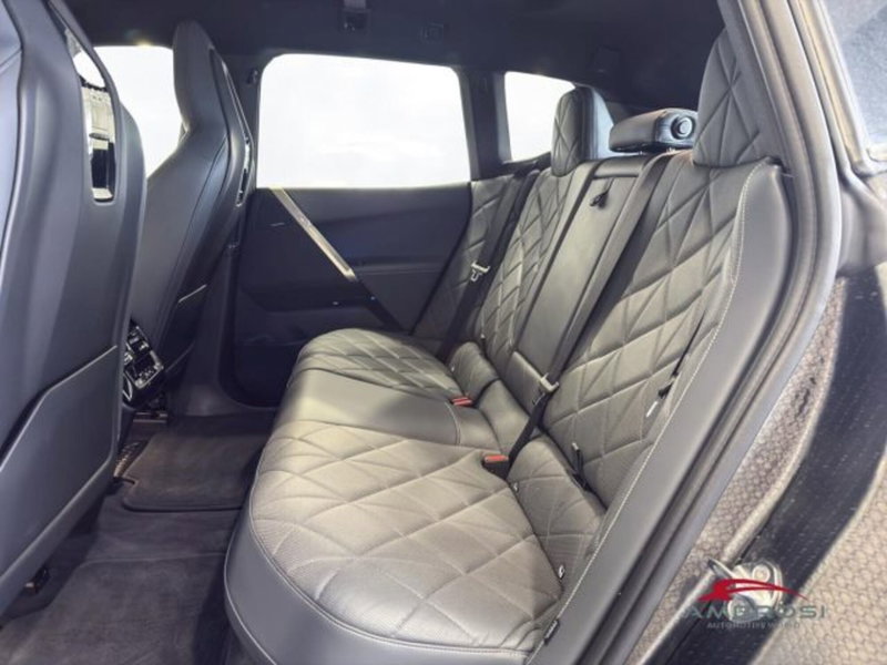 BMW iX usata a Perugia (10)