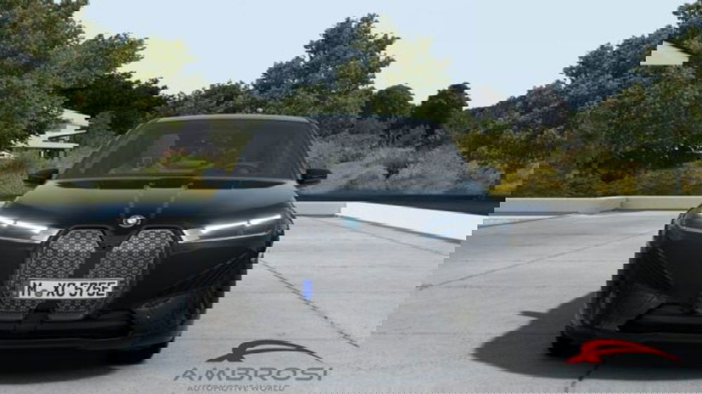 BMW iX nuova a Perugia (3)