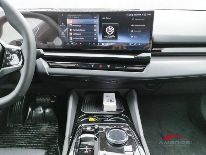 BMW Serie 5 usata a Perugia (15)