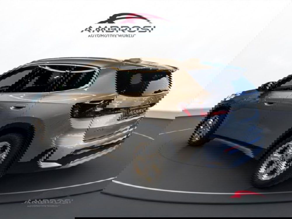 BMW iX1 nuova a Perugia (4)