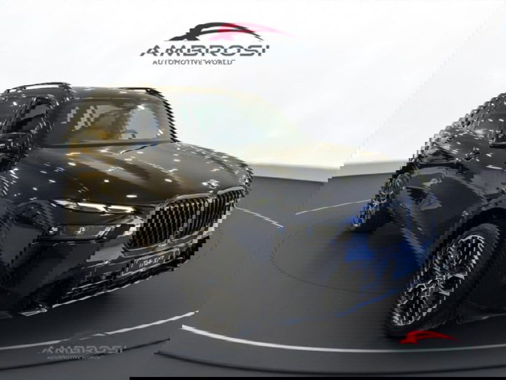 BMW X7 nuova a Perugia (2)