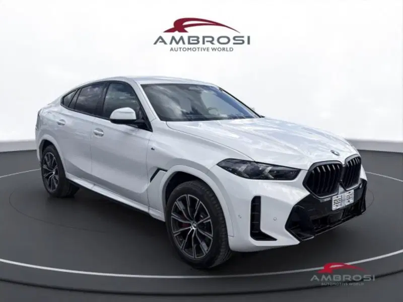 BMW X6 nuova a Perugia (2)