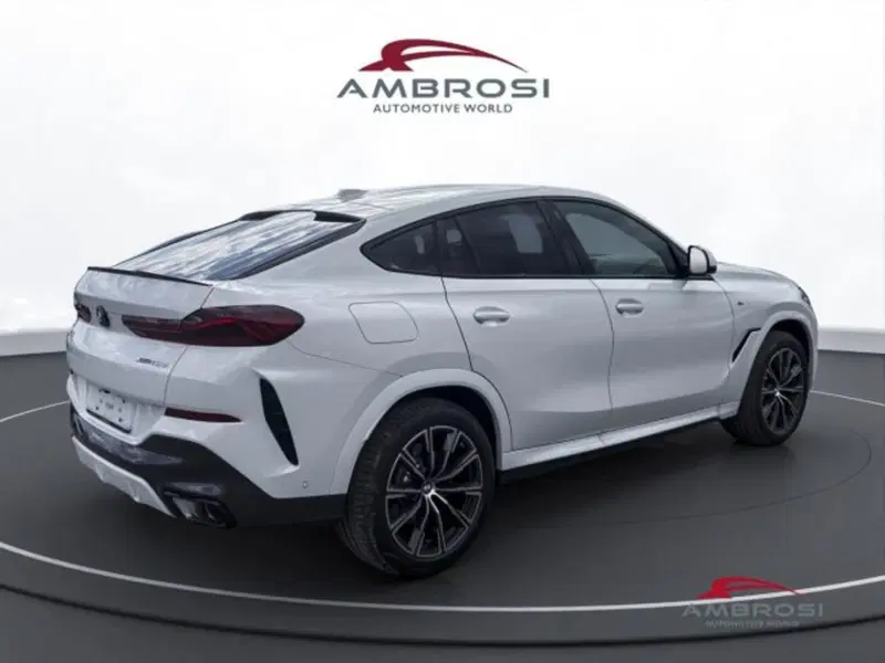 BMW X6 nuova a Perugia (3)