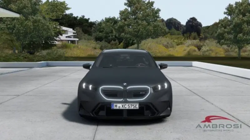 BMW Serie 5 Touring nuova a Perugia (4)