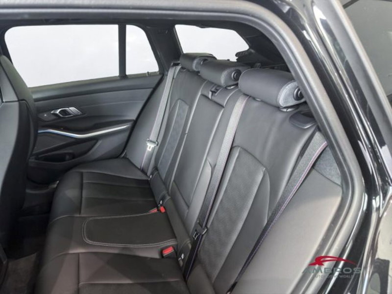 BMW Serie 3 Touring nuova a Perugia (10)