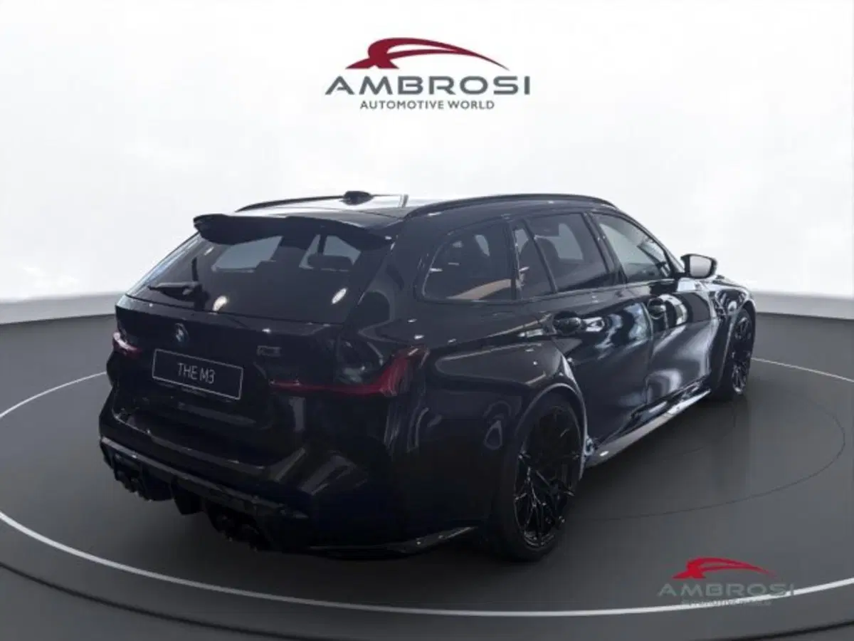 BMW Serie 3 Touring nuova a Perugia (3)