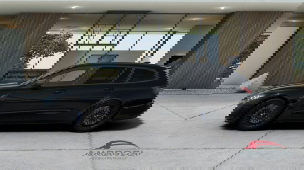 BMW Serie 3 Touring nuova a Perugia (3)