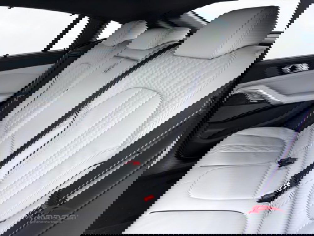 BMW X6 nuova a Perugia (11)