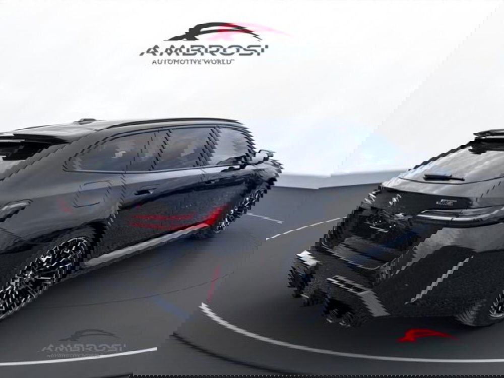 BMW Serie 5 Touring nuova a Perugia (3)