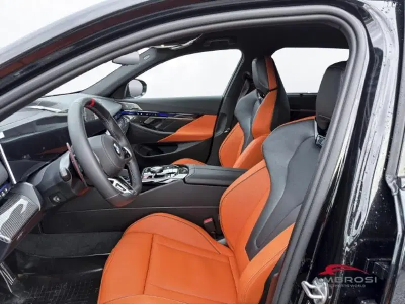 BMW Serie 5 Touring nuova a Perugia (9)