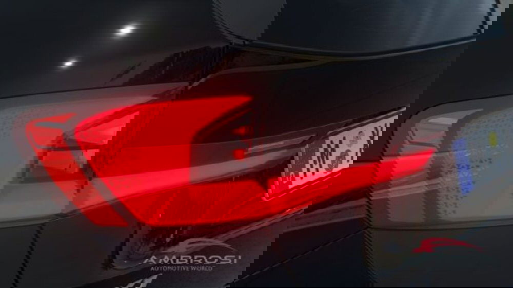 BMW iX1 nuova a Perugia (7)