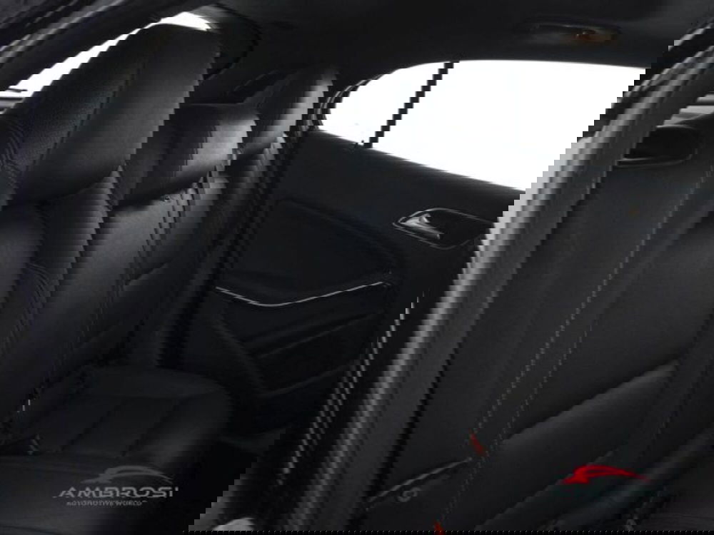 Mercedes-Benz GLA SUV usata a Perugia (11)