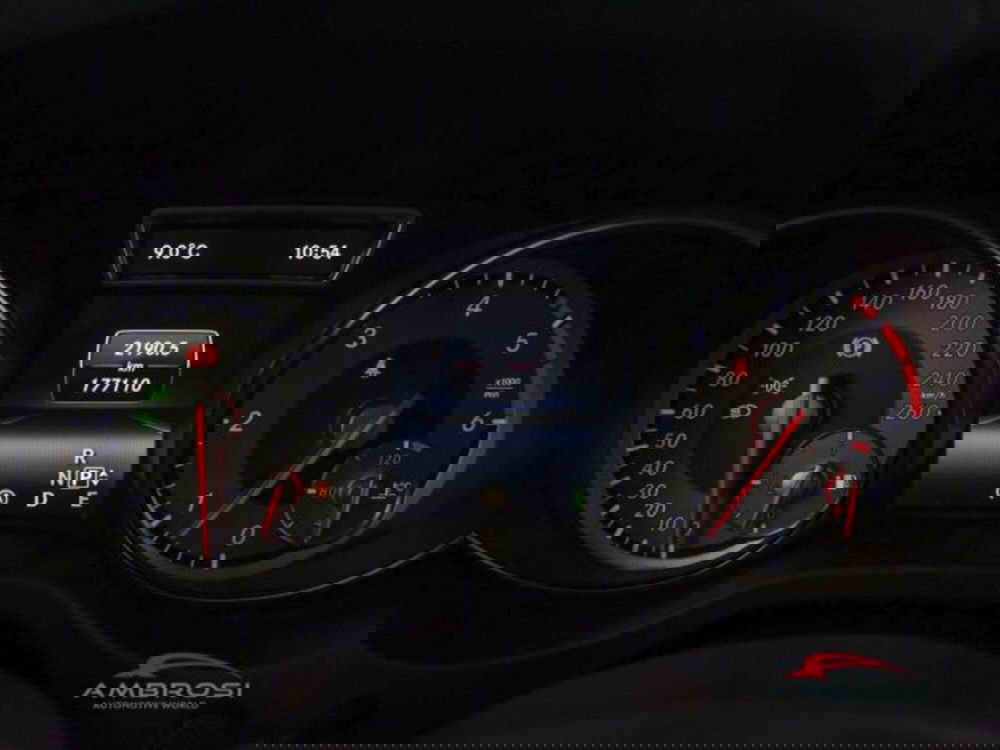 Mercedes-Benz GLA SUV usata a Perugia (13)