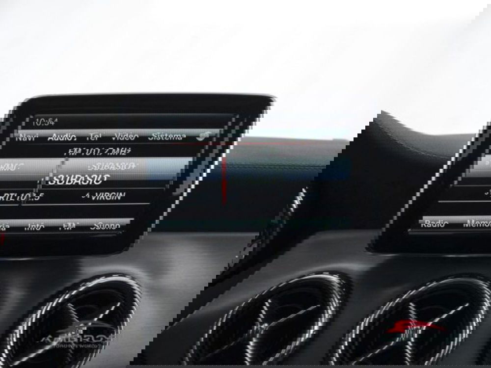 Mercedes-Benz GLA SUV usata a Perugia (14)