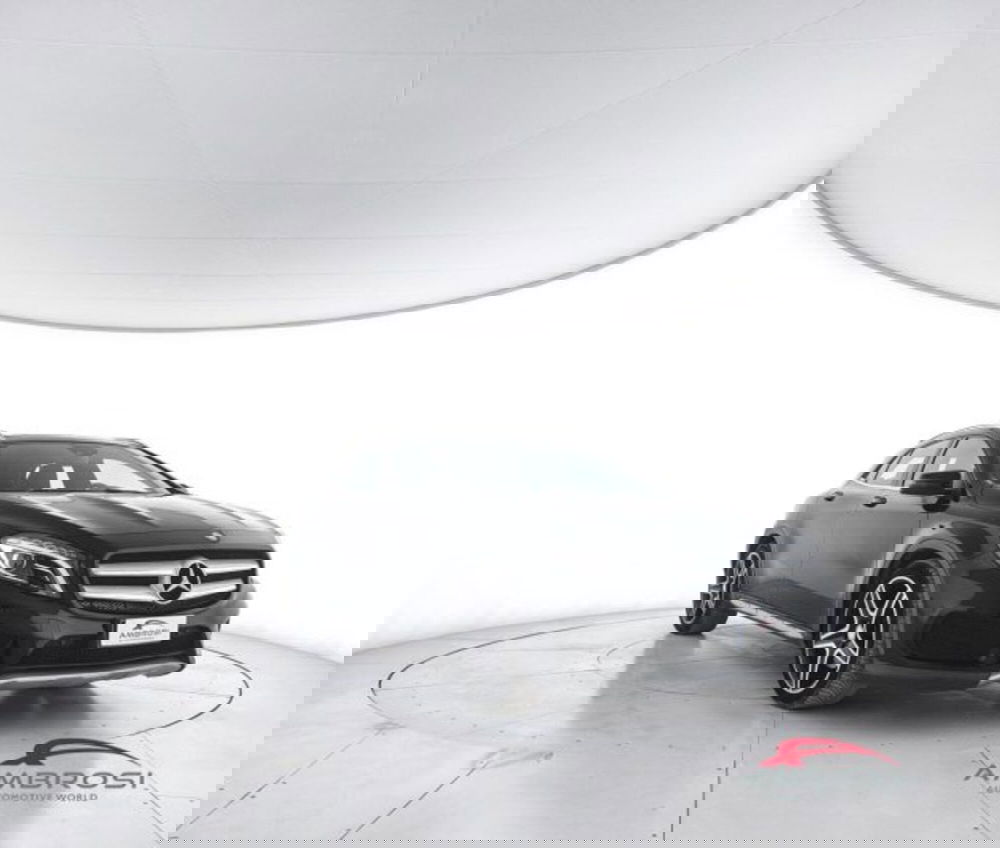 Mercedes-Benz GLA SUV usata a Perugia (2)