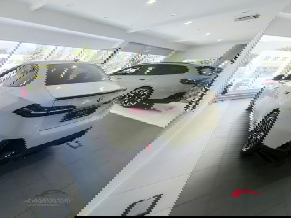 BMW Serie 5 nuova a Perugia (4)