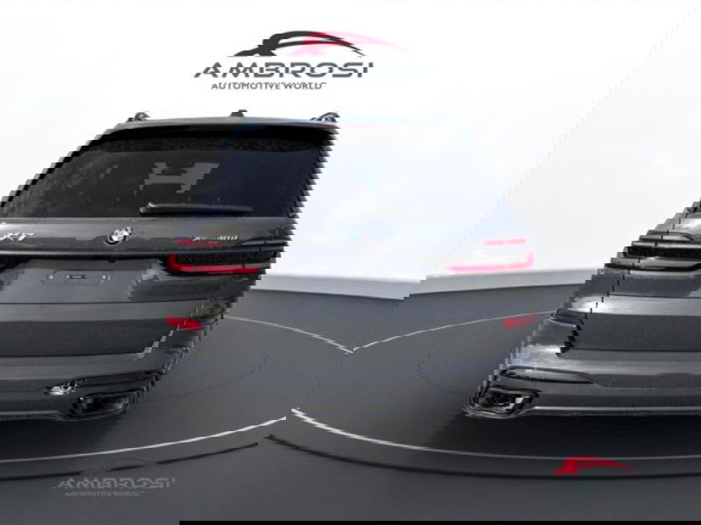 BMW X7 nuova a Perugia (8)