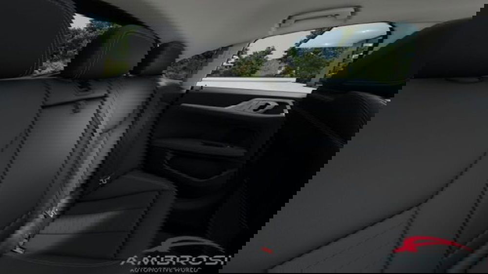 BMW i4 nuova a Perugia (11)