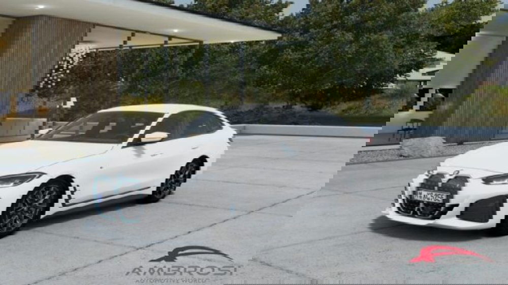 BMW i4 nuova a Perugia