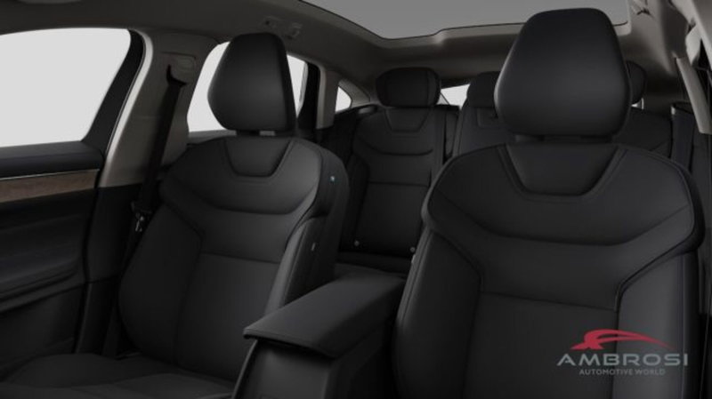 Volvo ES90 nuova a Perugia (12)