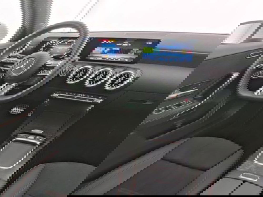 Mercedes-Benz Classe A usata a Milano (8)