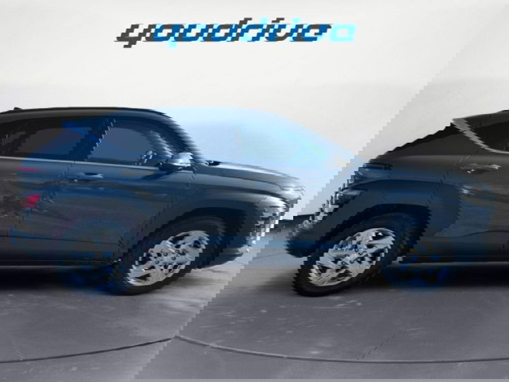 Hyundai Kona nuova a Napoli (4)