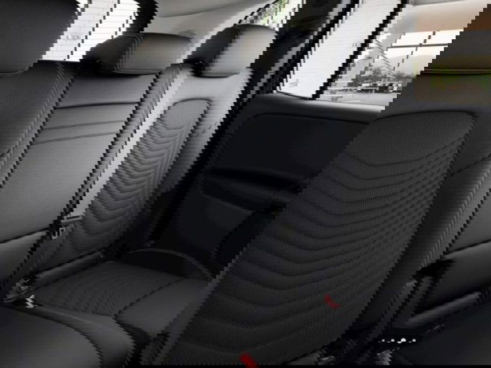 Mercedes-Benz GLB nuova a Verona (7)