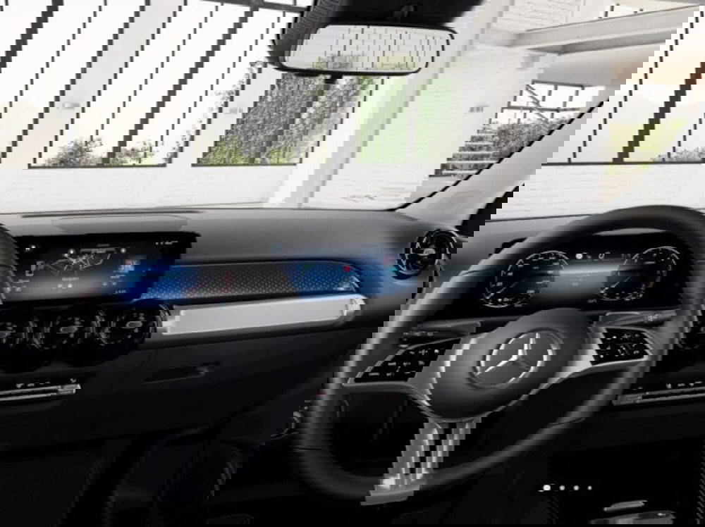 Mercedes-Benz GLB nuova a Verona (5)