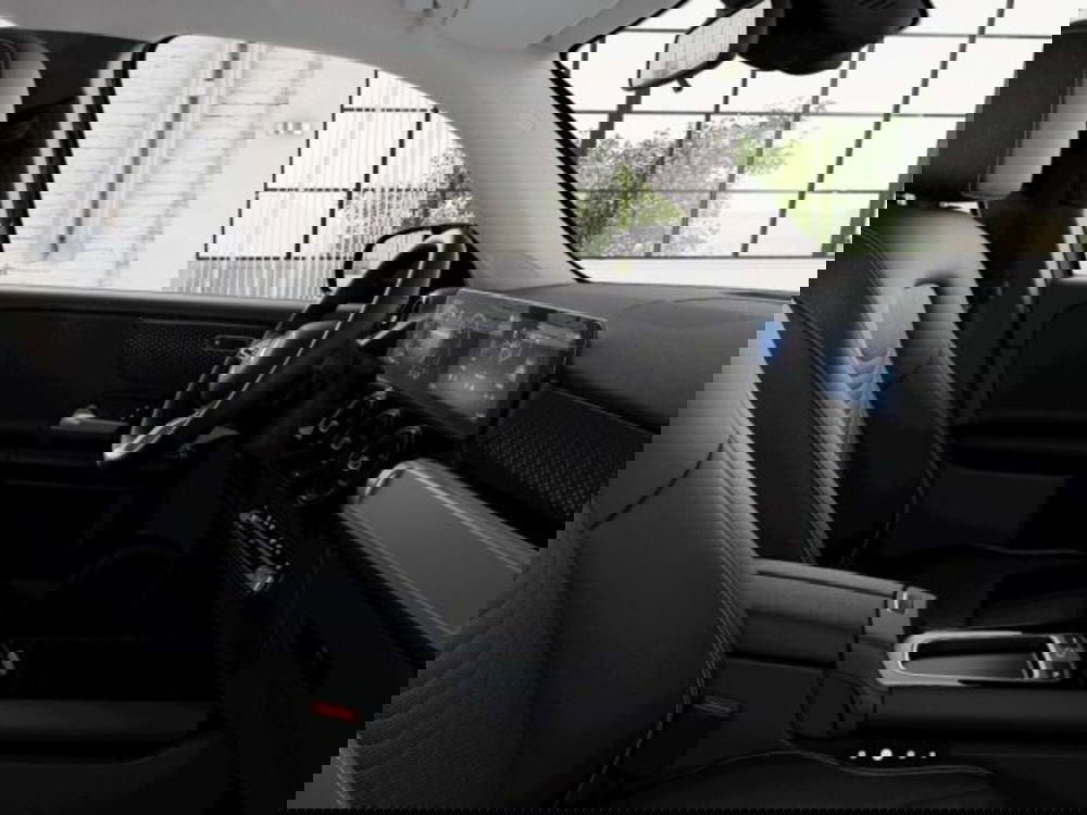 Mercedes-Benz GLB nuova a Verona (6)