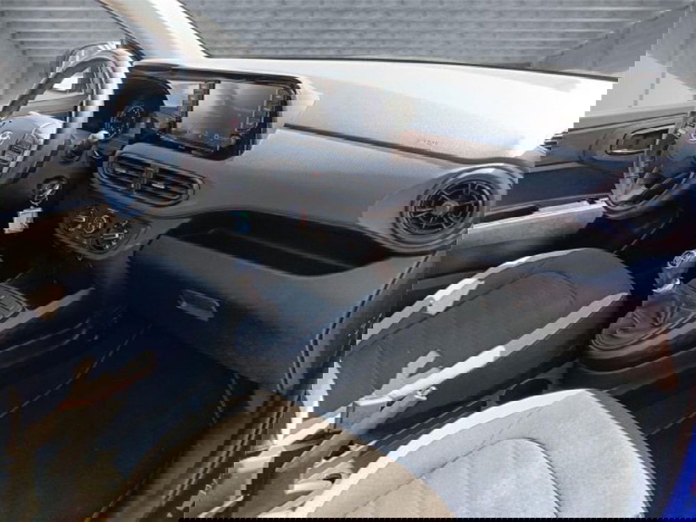 Hyundai i10 usata a Bari (11)