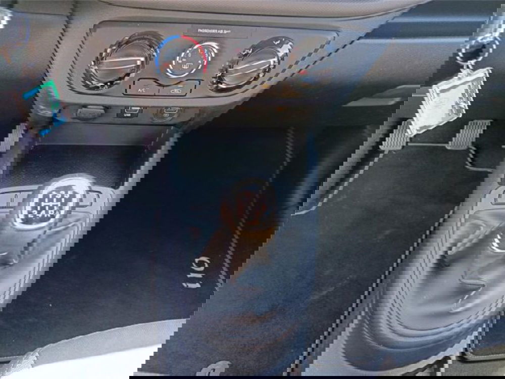 Hyundai i10 usata a Bari (17)