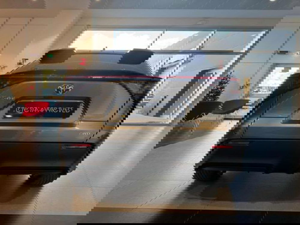 Toyota bZ4X usata a Sassari (7)