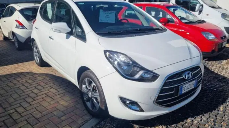 Hyundai ix20 usata a Savona (16)