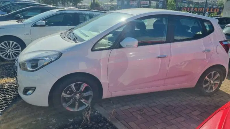 Hyundai ix20 usata a Savona (18)